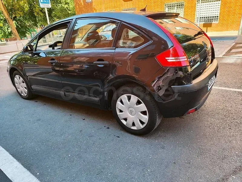 Usado Citroën C4 110 CV (80 kW) 2009 Negro Berlina