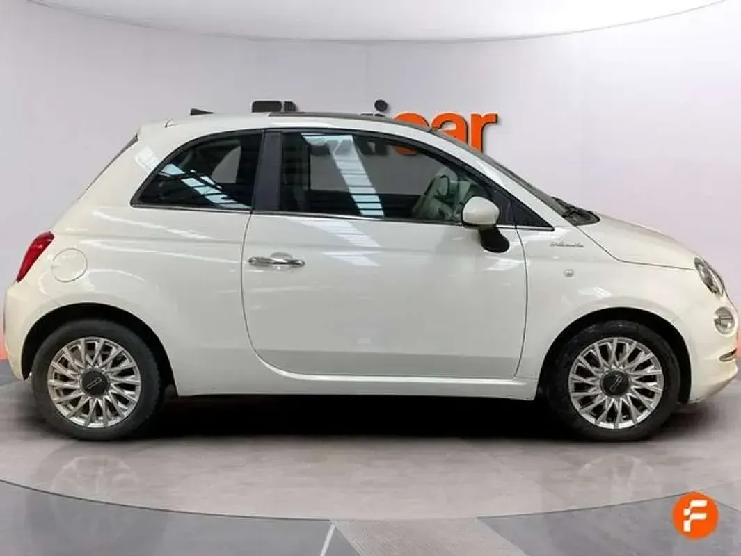 Usado Fiat 500 Dolcevita 71 CV (52 kW) 2021 Blanco Berlina