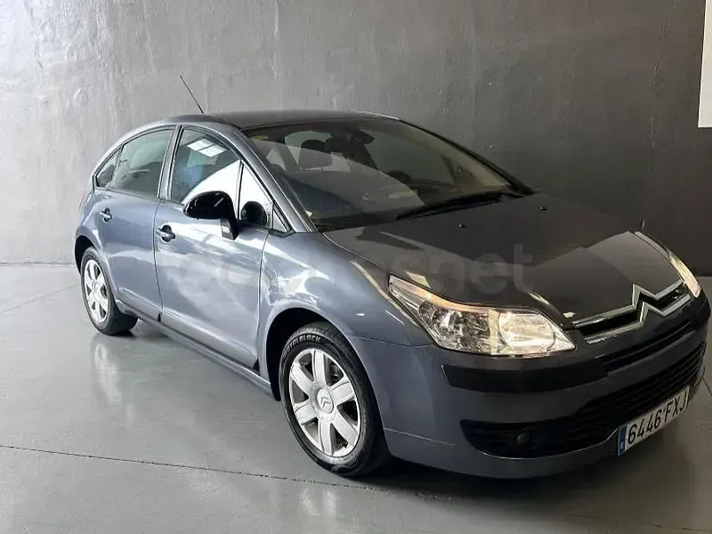 Usado Citroën C4 110 CV (80 kW) 2008 Gris / plata Berlina