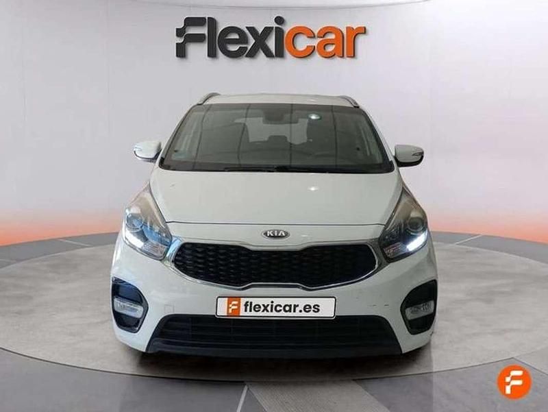 Usado Kia Carens 136 CV (100 kW) 2018 Blanco Monovolumen
