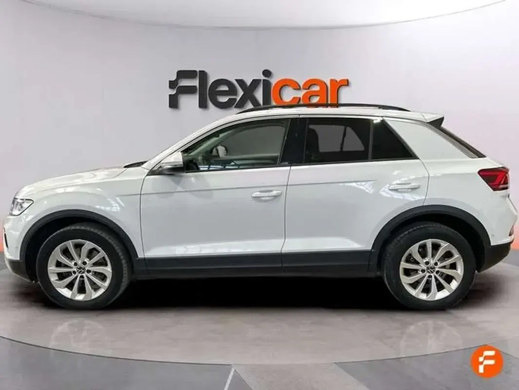 Usado VW T-Roc Life 150 CV (110 kW) 2023 Blanco SUV