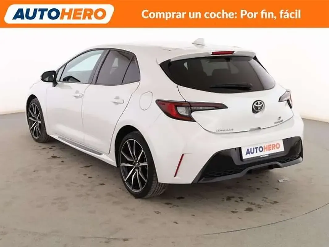 Usado Toyota Corolla Sport 196 CV (144 kW) 2023 Blanco Berlina