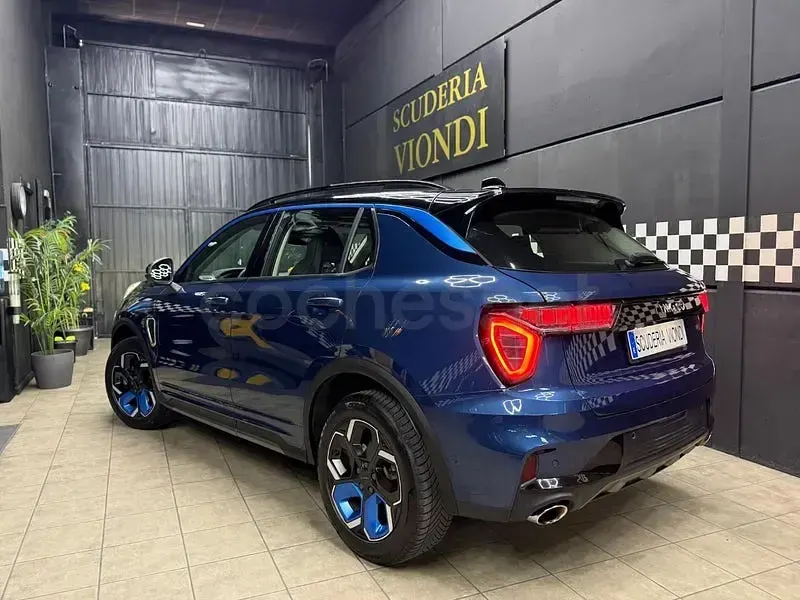 Usado Lynk & Co 01 197 CV (144 kW) 2022 Azul SUV
