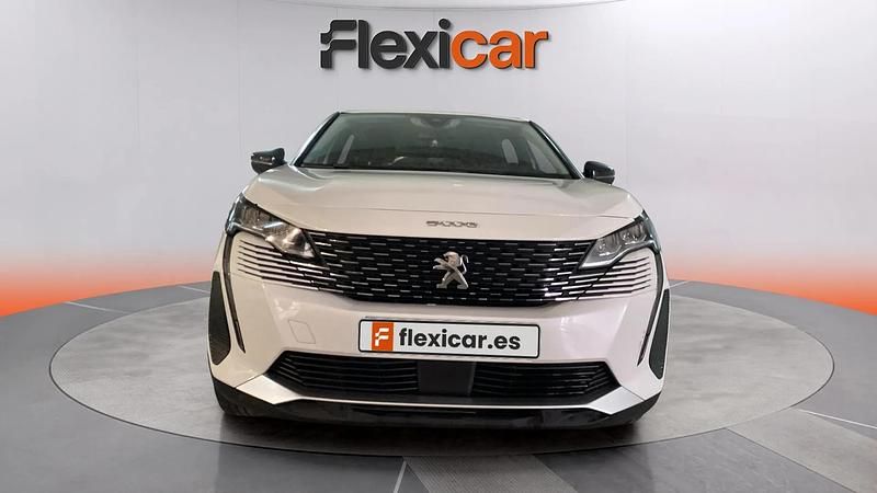 Usado Peugeot 5008 Active 131 CV (96 kW) 2021 Blanco SUV