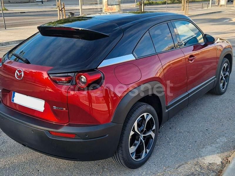 Usado Mazda MX30 Makoto 170 CV (125 kW) 2024 Granate SUV