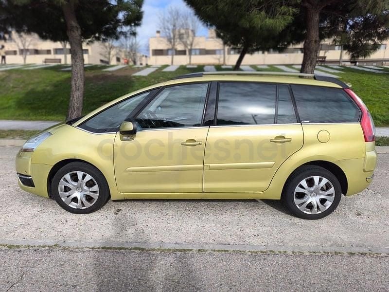 Usado Citroën Grand C4 Picasso Exclusive 138 CV (101 kW) 2007 Amarillo Monovolumen
