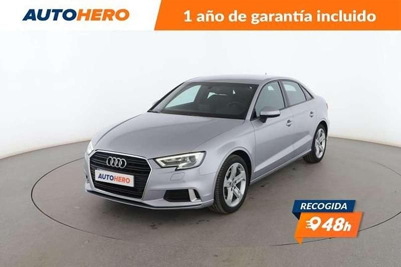 Usado Audi A3 Sport 116 CV (85 kW) 2017 Gris / plata Berlina