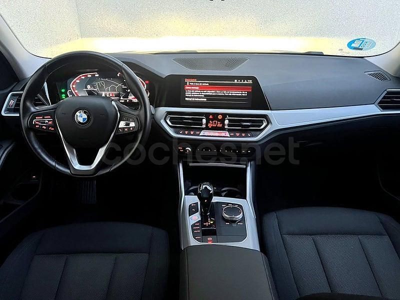 Usado BMW 320e 190 CV (139 kW) 2021 Gris / plata Familiar