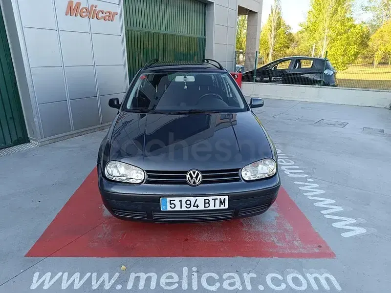Usado VW Golf IV Conceptline 100 CV (73 kW) 2002 Gris / plata Familiar