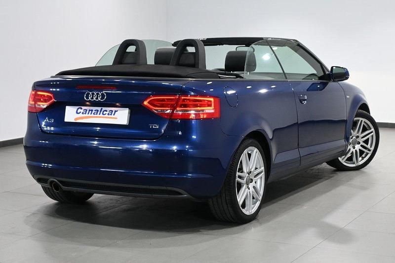 Usado Audi A3 Attraction 140 CV (102 kW) 2011 Azul Utilitario