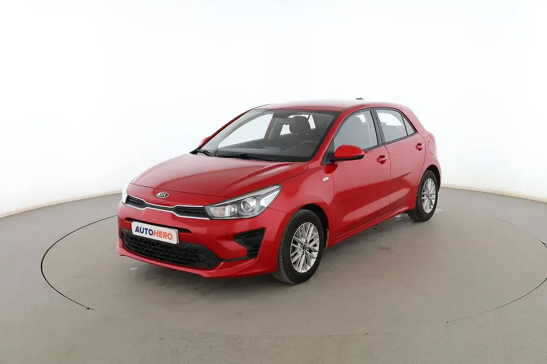 Usado Kia Rio 84 CV (61 kW) 2020 Berlina