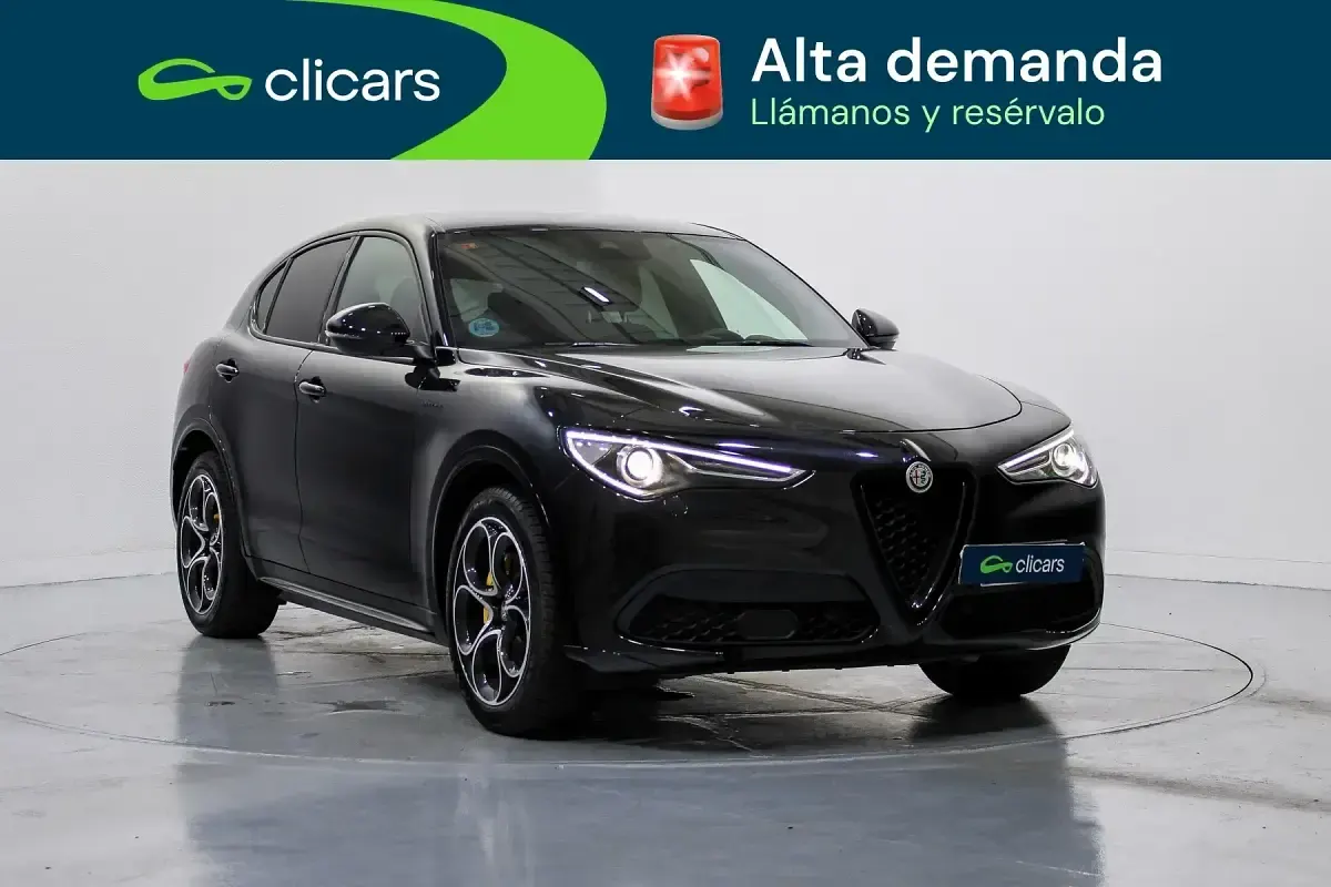 Usado Alfa Romeo Stelvio Veloce 210 CV (154 kW) 2021 Negro SUV