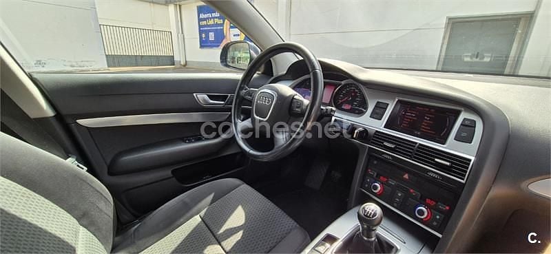 Usado Audi A6 170 CV (125 kW) 2009 Azul Familiar