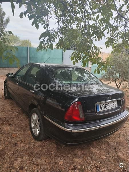Usado Rover 45 109 CV (80 kW) 2001 Negro Berlina