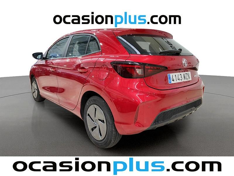 Usado MG MG3 116 CV (85 kW) 2025 Rojo Utilitario
