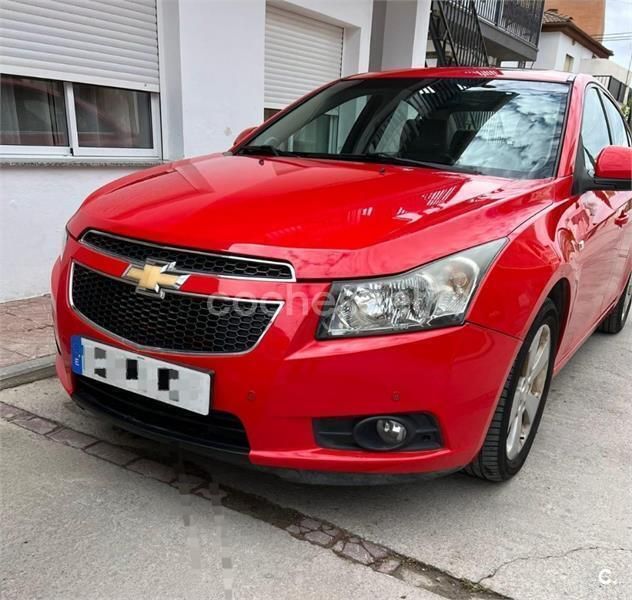 Rojo Usado 2010 Chevrolet Cruze LT Berlina | 4700 € (Buen precio) - Imagen 1/4