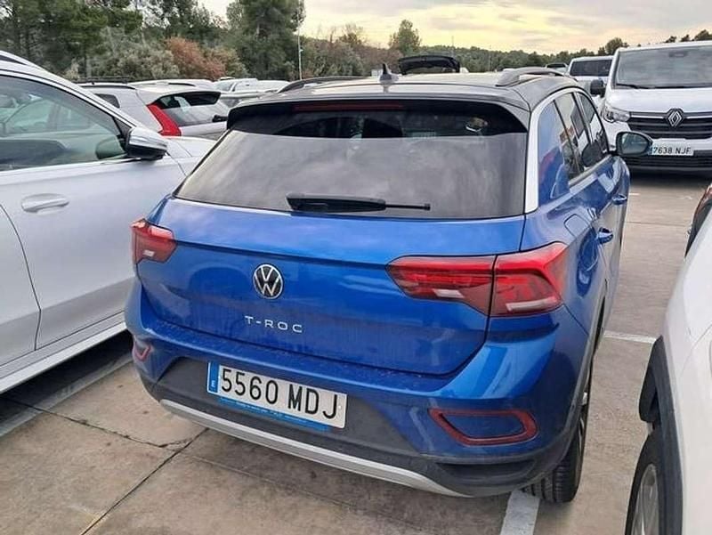 Usado VW T-Roc Life 150 CV (110 kW) 2023 Negro SUV