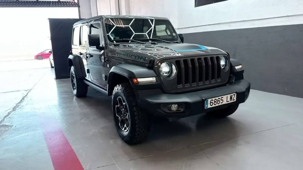 Usado Jeep Wrangler Unlimited Rubicon 381 CV (280 kW) 2022 Gris SUV