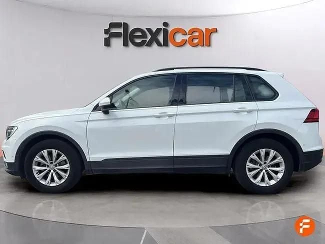Usado VW Tiguan Edition 125 HP (91 kW) 2017 Branco SUV