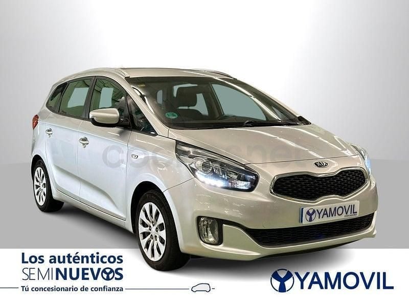 Usado Kia Carens 135 CV (99 kW) 2016 Gris / plata Monovolumen