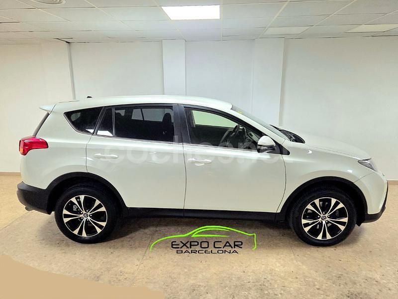 Usado Toyota RAV4 Advance 124 CV (91 kW) 2014 Blanco SUV