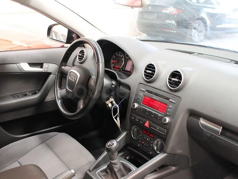 Usado Audi A3 Attraction 102 CV (75 kW) 2007 Verde Utilitario