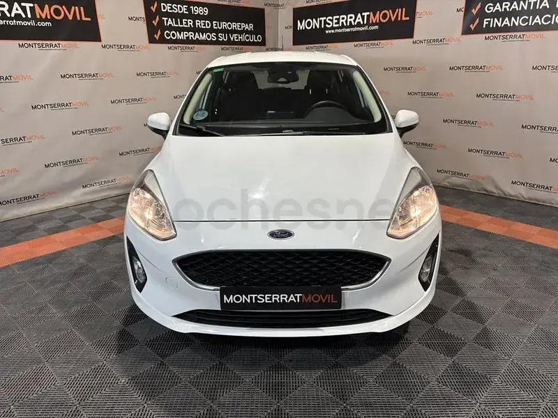 Usado Ford Fiesta Trend 100 CV (73 kW) 2019 Blanco Utilitario