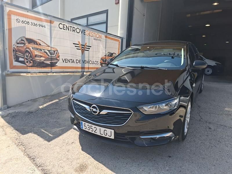 Negro Usado 2020 Opel Insignia Innovation Berlina | 13.490 € (Precio justo) - Imagen 1/4