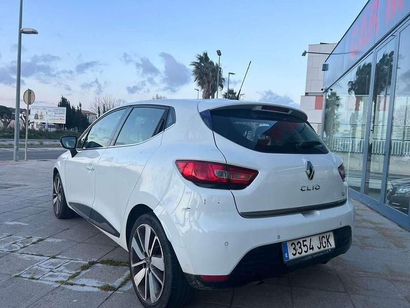Usado Renault Clio IV Business 90 CV (66 kW) 2015 Blanco Utilitario
