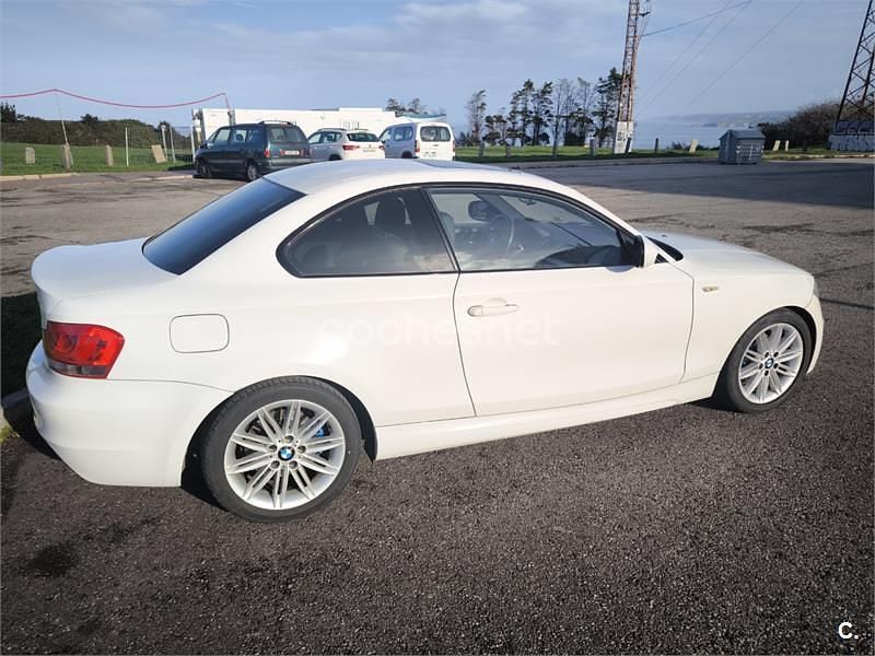 Usado BMW 118 Coupé 143 CV (105 kW) 2013 Blanco Coupe