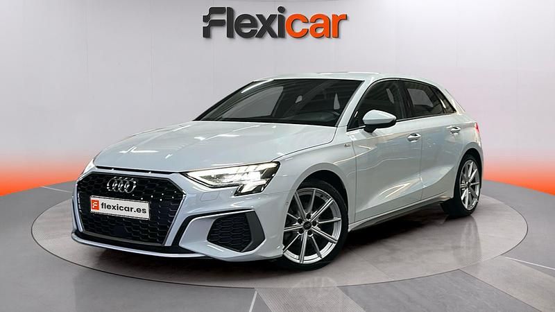 Usado Audi A3 S-Line 150 CV (110 kW) 2023 Blanco Berlina