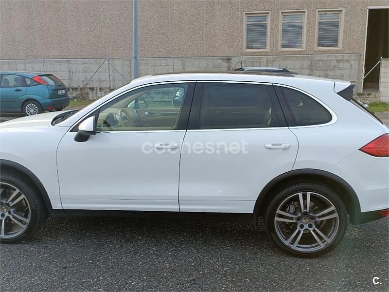 Usado Porsche Cayenne 240 CV (176 kW) 2012 Blanco SUV