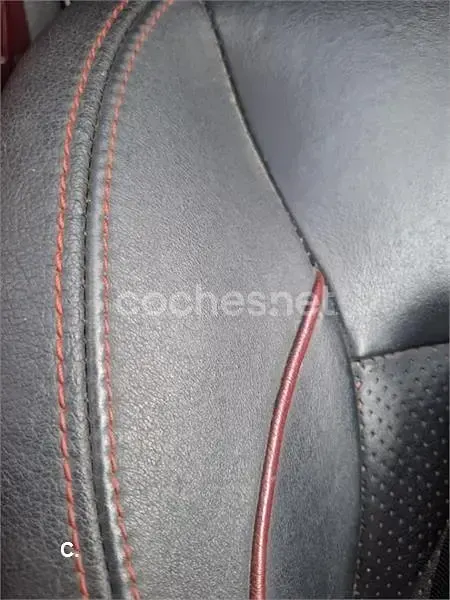 Usado Nissan Juke Premium Edition 110 CV (80 kW) 2015 Negro SUV