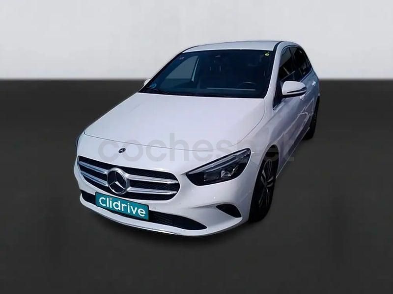Usado Mercedes B200 150 CV (110 kW) 2021 Blanco Monovolumen