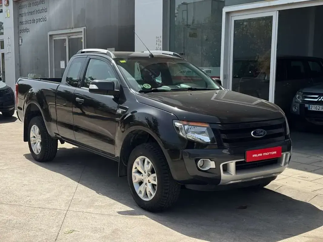 Usado Ford Ranger Wildtrack 200 CV (147 kW) 2014 Negro Pickup/Camioneta