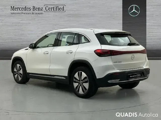 Usado Mercedes EQA250 139 kW (190 CV) 2021 Blanco SUV