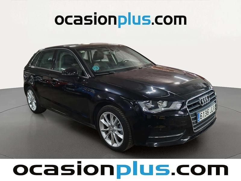 Usado Audi A3 Sportback Advanced 150 CV (110 kW) 2016 Negro Utilitario