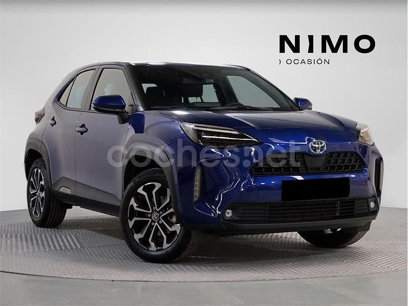 Azul Usado 2022 Toyota Yaris Cross Active SUV | 23.900 € (Un poco caro) - Imagen 1/4