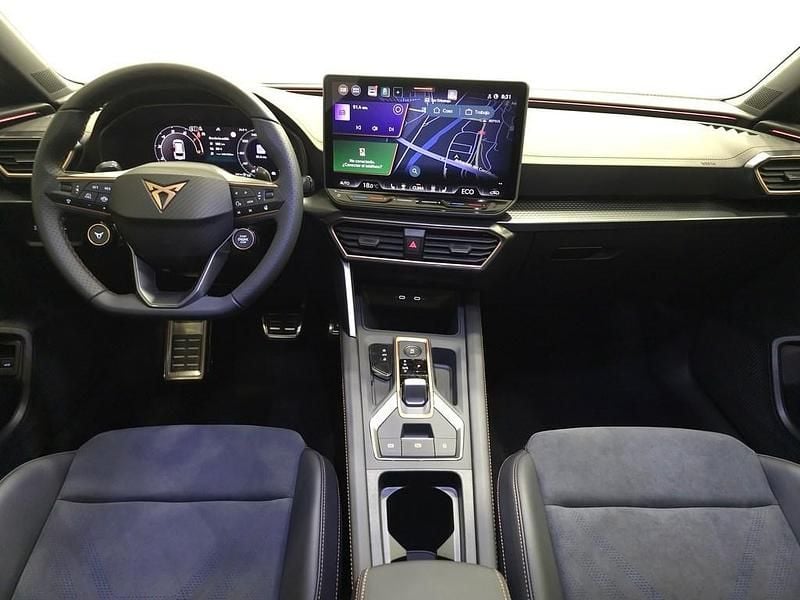 Usado Cupra Leon 204 CV (150 kW) 2025 Gris Familiar