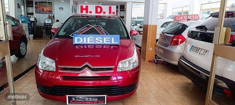 Usado Citroën C4 89 CV (65 kW) 2008 Granate Coupe