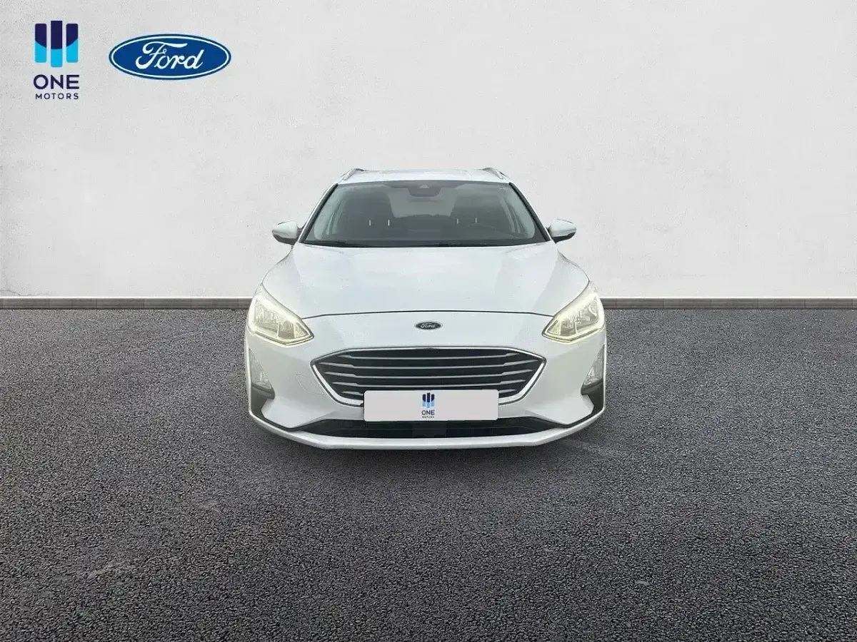 Usado Ford Focus Titanium 125 CV (91 kW) 2019 Blanco Familiar
