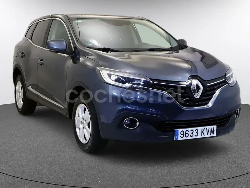 Usado Renault Kadjar Business 130 CV (95 kW) 2019 Gris / plata SUV