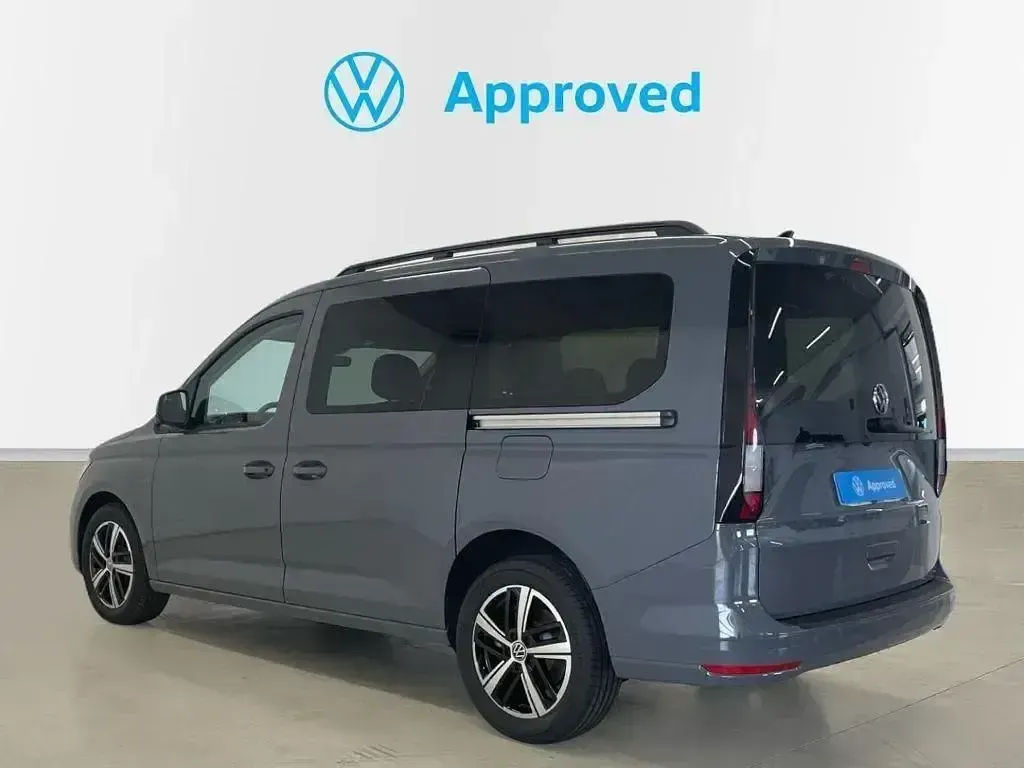 Nuevo VW Caddy Maxi 102 CV (75 kW) 2025 Gris Monovolumen
