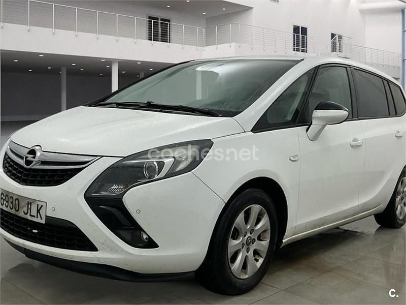 Usado Opel Zafira Tourer Expression 120 CV (88 kW) 2016 Blanco Monovolumen