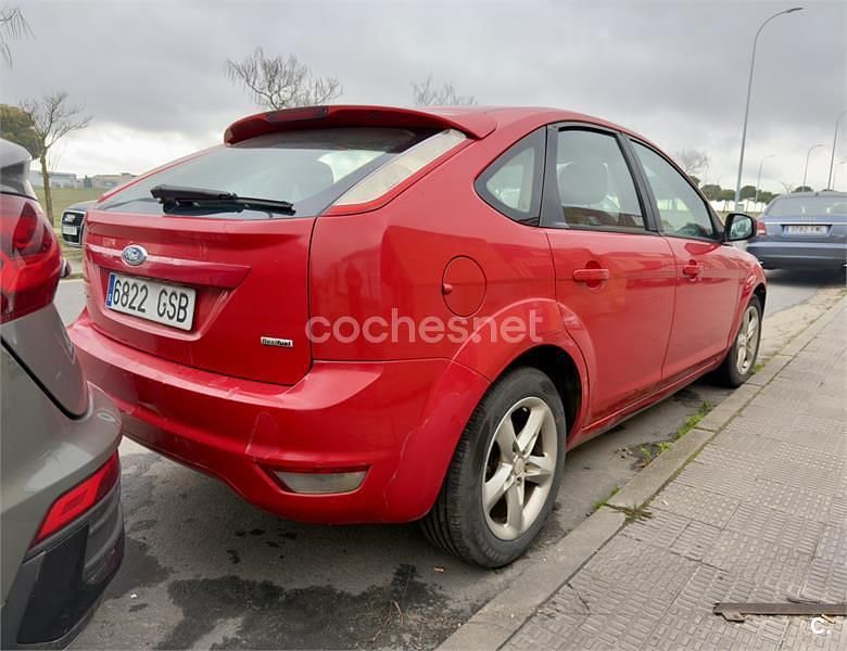Usado Ford Focus Trend 125 CV (91 kW) 2010 Berlina