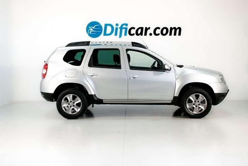 Usado Dacia Duster Lauréate 126 CV (92 kW) 2015 Gris SUV