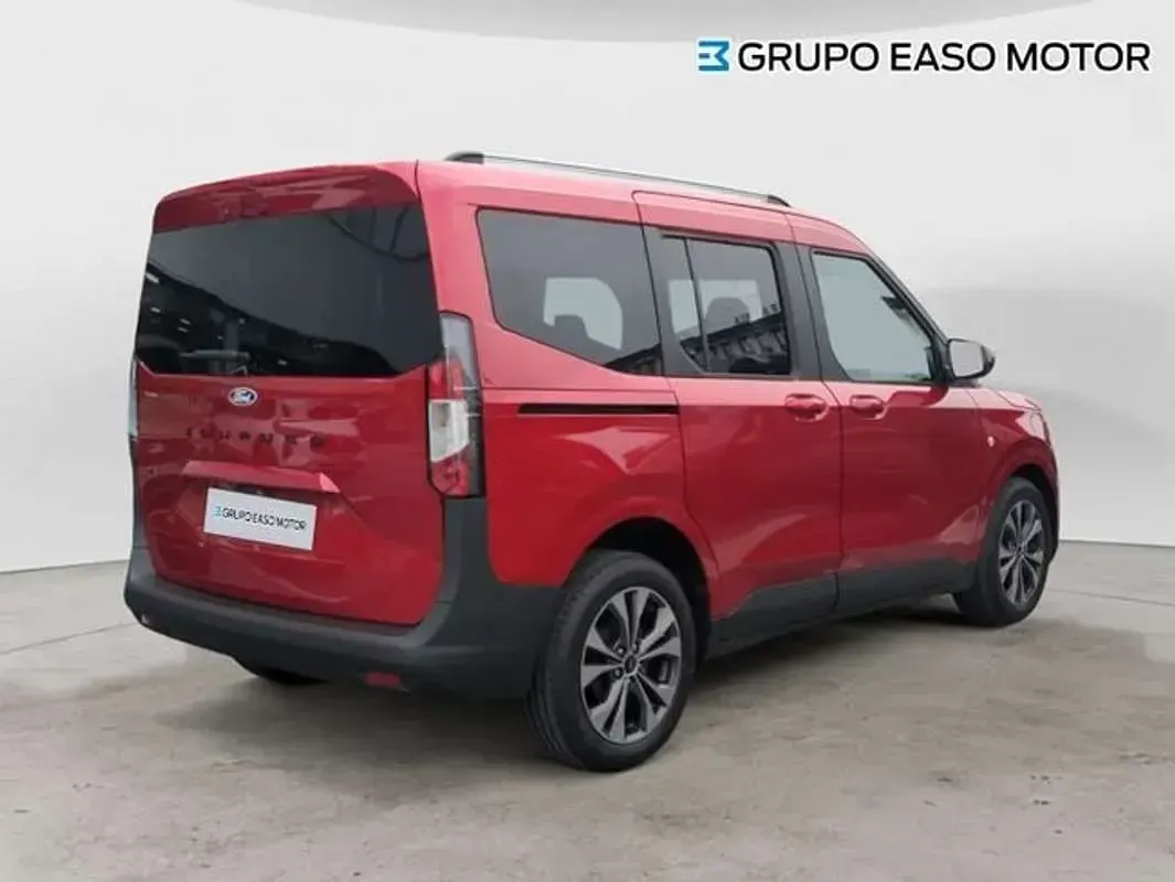 Nuevo Ford Tourneo Courier Titanium 125 CV (91 kW) 2025 Rojo Monovolumen