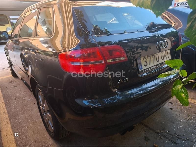 Usado Audi A3 Ambiente 105 HP (77 kW) 2009 Preto Citadino