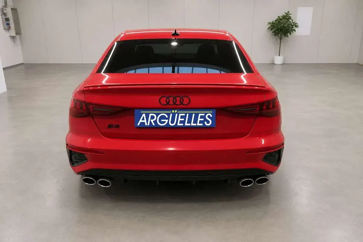 Usado Audi S3 Sportback 310 CV (228 kW) 2022 Rojo Utilitario
