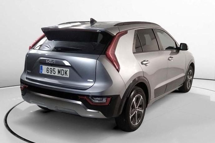 Usado Kia Niro 141 CV (103 kW) 2023 SUV